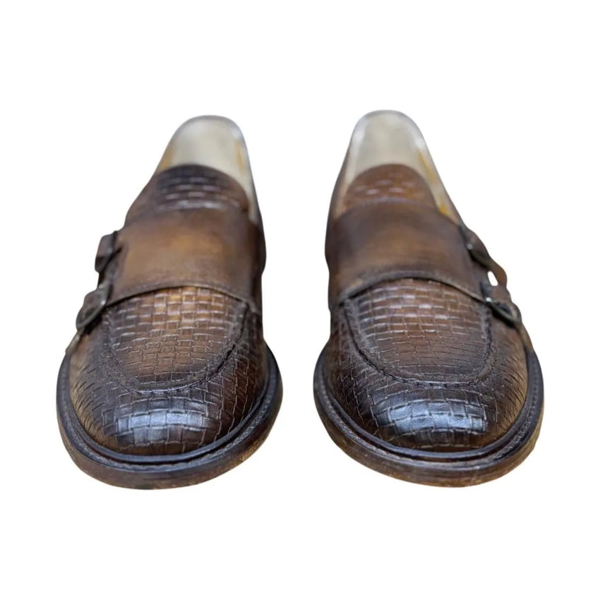 Mocassino in Pelle Stampata A Motivo Intrecciato con Doppia Fibbia e Fondo Cuoio