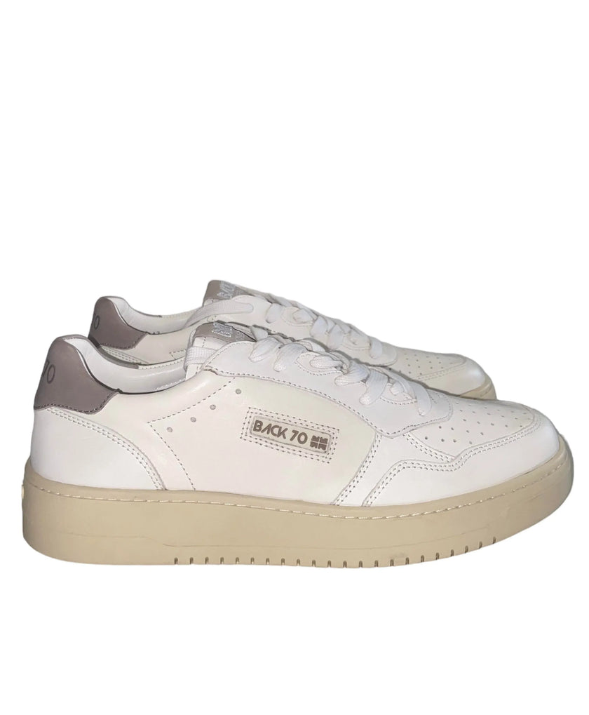 Sneakers 108002-000373 bassa in pelle fondo ambra