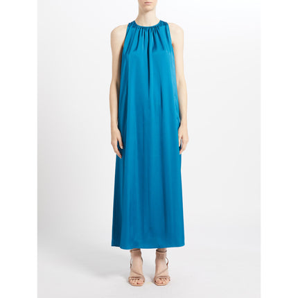 Abito lungo in raso ampio