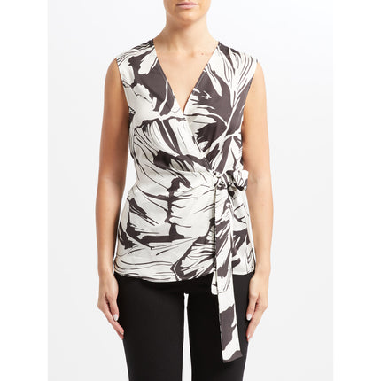 Top in raso stampato a macro fiori grafici